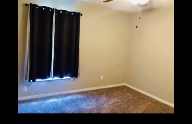 637 Grandiflora Dr - 637 Grandiflora Drive, Orlando, FL 32811