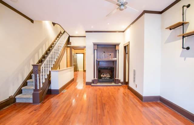 Charming Three Bed Point Breeze Townhome photos photos