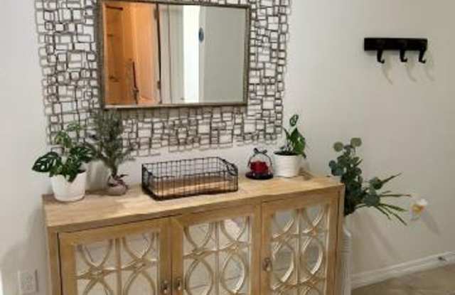 Beautiful 4-Bedroom, 2-Bath house in Lakeside Landing Community. Gallery 3
