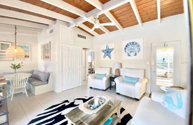 6006 MIDNIGHT PASS Road Gallery 2
