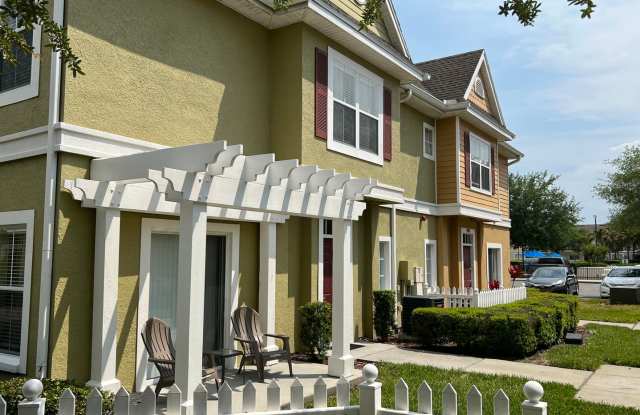 Fully Furnished 4 Bedroom 3 Bath Townhome Next to the Clubhouse - 12 month Rental photos photos