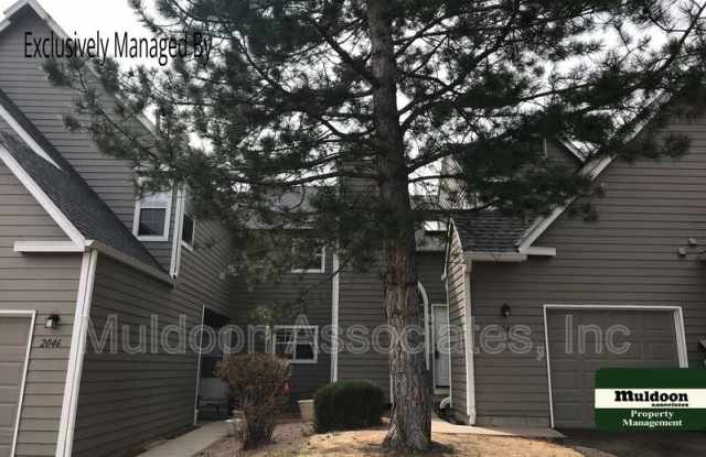 2048 Palm Dr photos photos