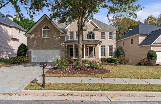 Live Close to the Fun. Relax in the Space. That’s Alpharetta Living Done Right. photos photos