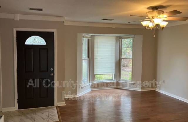 2286 Cheshire Dr Gallery 2