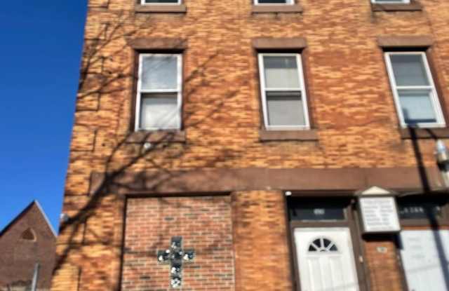 3820 N BROAD STREET photos photos