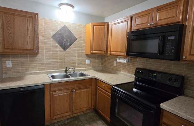 2416 W Rita - 3 Bedroom, 1 Bathroom, 1 Car Garage - $1,095 photos photos 2416 W Rita - 3 Bedroom, 1 Bathroom, 1 Car Garage - $1,095 photos photos