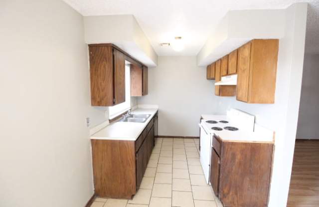 1804 Southcrest Dr Gallery 3