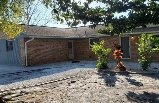 1420 SIMMONS Road Gallery 1