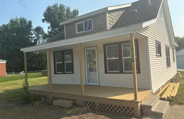 1534 Lathers Street - 1534 Lathers Street, Garden City, MI 48135
