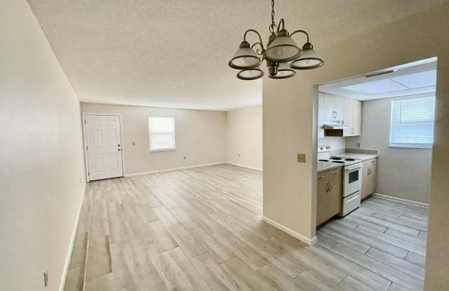 603 SW 35th Street Apt 1 Gallery 1