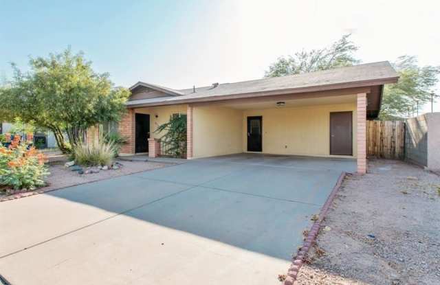 216 N Kachina photos photos