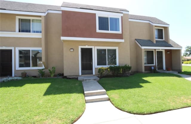 4 Hartford - 4 Hartford, Irvine, CA 92604
