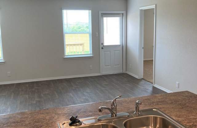 ZERO APPLICATION FEE FOR THIS KENDALL BROOK RANCH Gallery 3