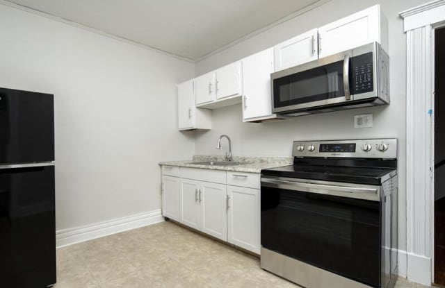 115 North Allen Street - 2 Gallery 1