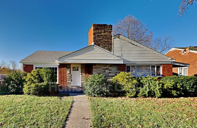 123 Greenbriar Dr - 123 Greenbriar Drive, Allegheny County, PA 15220