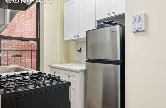 270 East 78th Street photos photos