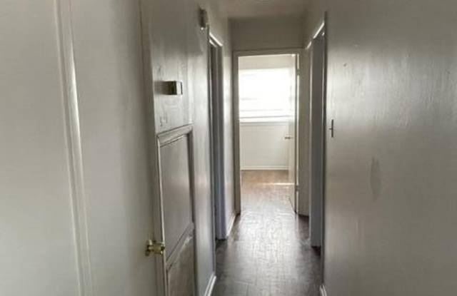 267 Poulas Street Gallery 4