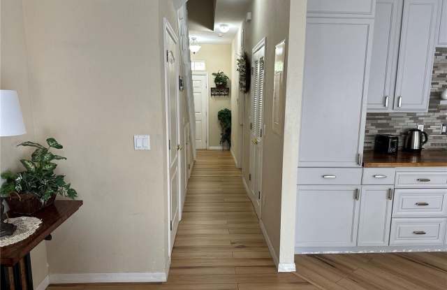2480 CARAVELLE CIRCLE Gallery 3