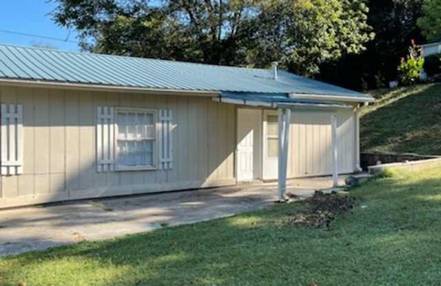 ADORABLE HOME - 410 Tennessee Nursery Road, Bradley County, TN 37311