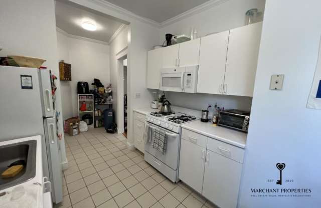 109 Kilsyth Rd. Gallery 2