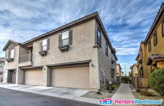 3024 East Darrow St - 3024 East Darrow Street, Phoenix, AZ 85042