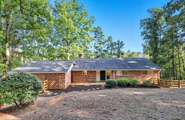 Luxury Lakefront Retreat – Fully Furnished Boat Dock photos photos Luxury Lakefront Retreat – Fully Furnished Boat Dock photos photos