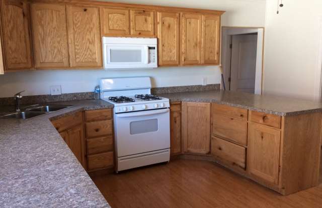 3663 S 5600 W Gallery 3