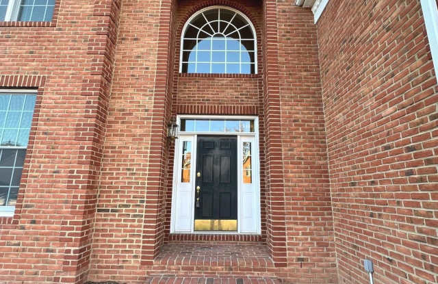 5920 INTERLACHEN Court Gallery 2