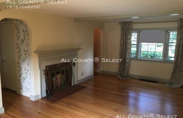 279 West Shore Dr Gallery 3