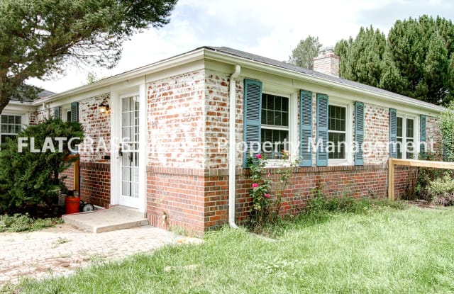 1267 Leyden St - 1267 Leyden Street, Denver, CO 80220