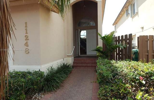 11248 NW 51st Ter photos photos
