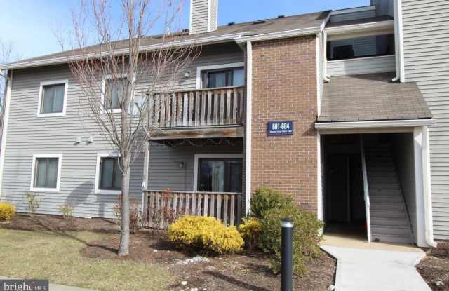 604 RAVENS CREST Drive Gallery 2