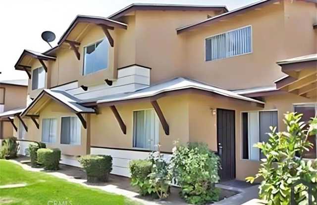 12916 Bloomfield photos photos