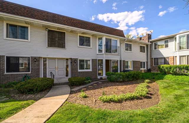 2811 HOBSON Road - 2811 Hobson Road, Woodridge, IL 60517 2811 HOBSON Road - 2811 Hobson Road, Woodridge, IL 60517