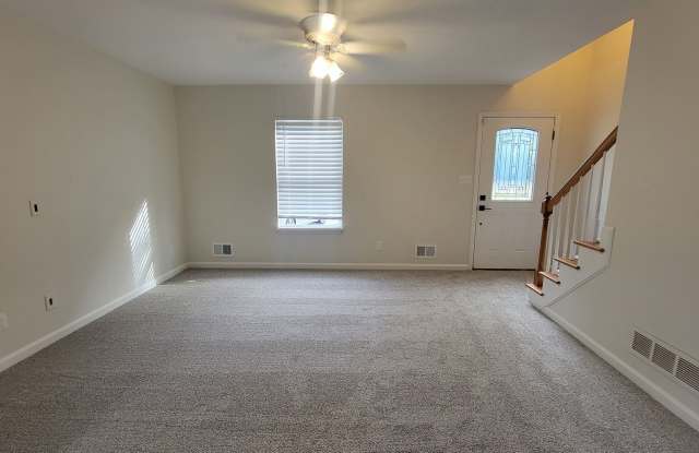 Stunning Open-Concept 3BR Home with Fenced Backyard & Off-Street Parking Gallery 4