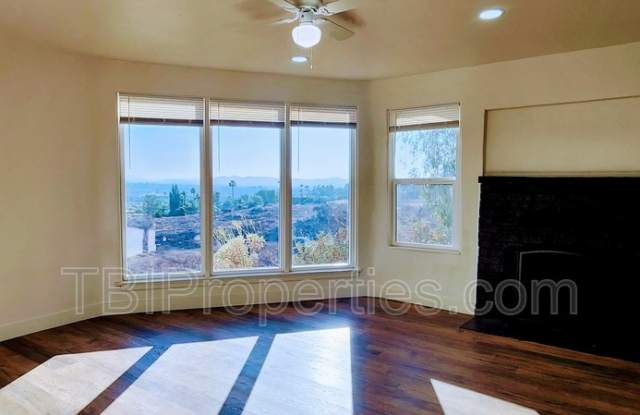 936 Bradley St photos photos