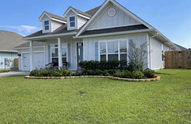 3533 Sailfish Dr - 3533 Sailfish Drive, Santa Rosa County, FL 32563