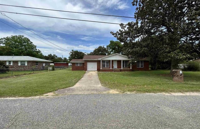 5820 Perkins St - 5820 Perkins Street, Bellview, FL 32526 5820 Perkins St - 5820 Perkins Street, Bellview, FL 32526