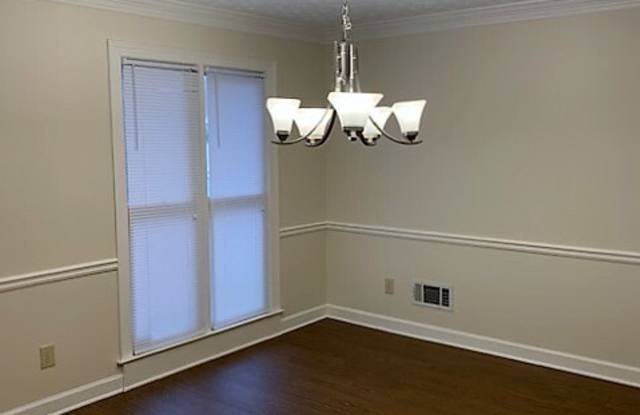 6251 Southland Forest Drive Gallery 3