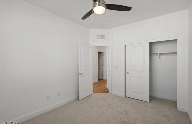 10547 Prospering Valley Way Gallery 4