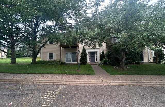 924 CHESTNUT HILL Drive photos photos