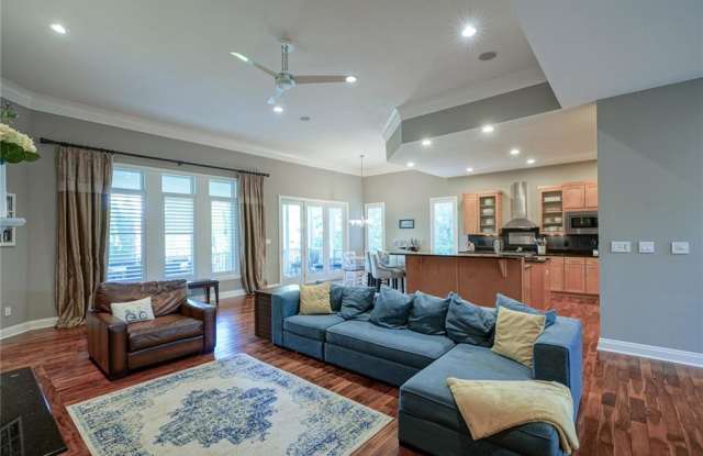 4146 Heyward Lane Gallery 4