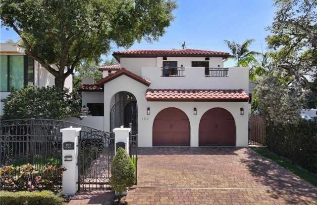 1312 SE 2nd Ct photos photos