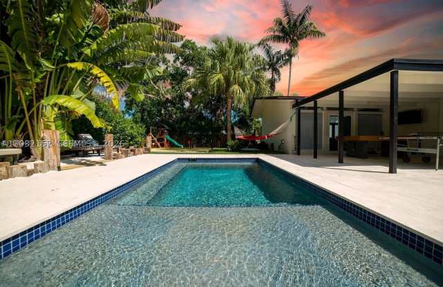 18800 Belmont Dr Gallery 3