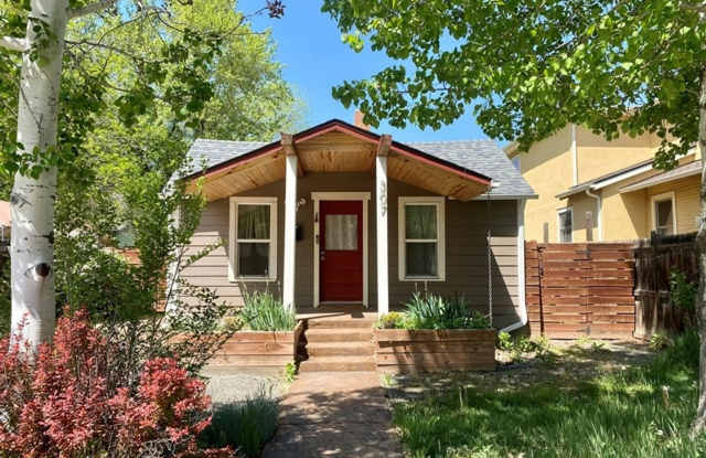 Old Town Classic Style Cottage! photos photos