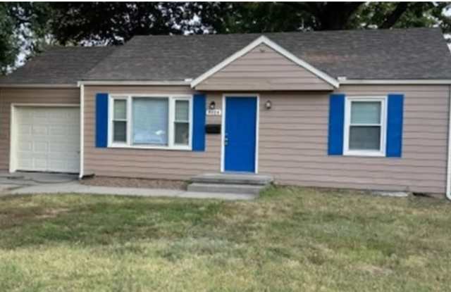 9004 East Gregory Boulevard photos photos
