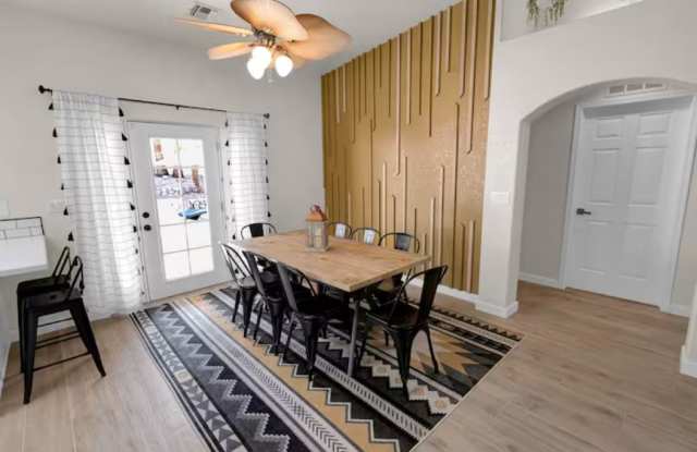 3480 Regal Ln Gallery 4
