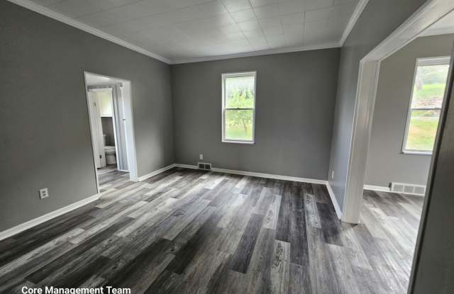 Spacious 5 bedroom house for rent! Gallery 4