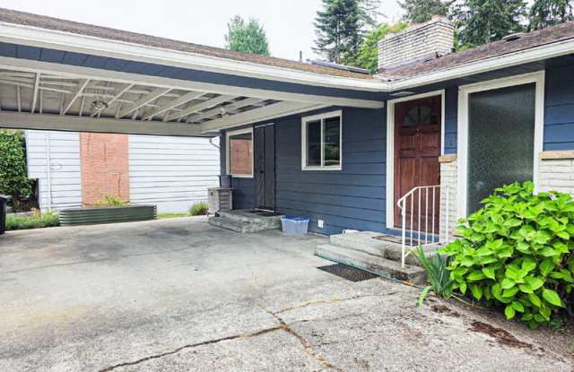 4908 Dogwood Drive Gallery 2