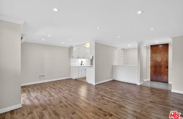 5900 Canterbury Dr Gallery 3